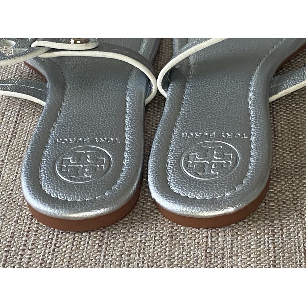 Tory Burch Miller Metallic Silver Logo Thong Sandals - Picture 8 of 9
